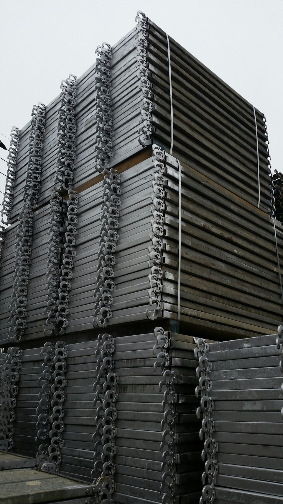 中古 アルミ ハッチアンチ 1829 インチサイズ 足場材 次世代足場 単管